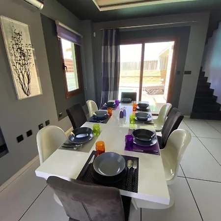 Purple Protaras - * Paralimni