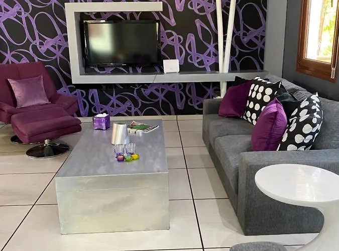 빌라 Purple Protaras -